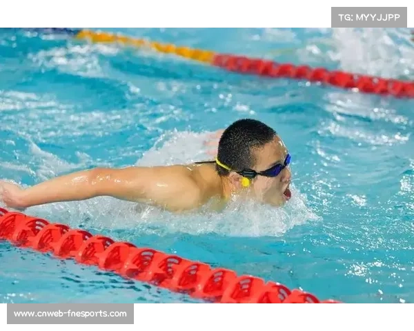 薛子健刷新中国青年组历史纪录 以1分58秒28夺得罗马尼亚世青赛200蝶铜牌